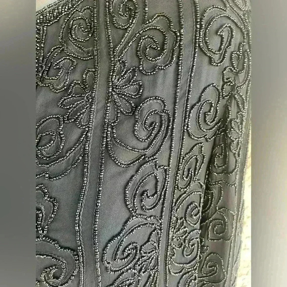Talbots women’s vintage long sleeve beaded silk cardigan sz PP preloved - Picture 9 of 9